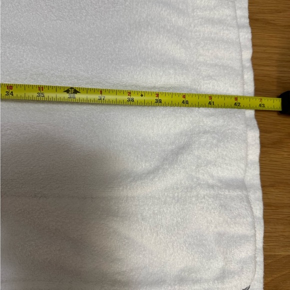 HOTEL COLLECTION Finest Robe M/L White Made in Turkey – 70% Cotton 30% Modal - Picture 9 of 11